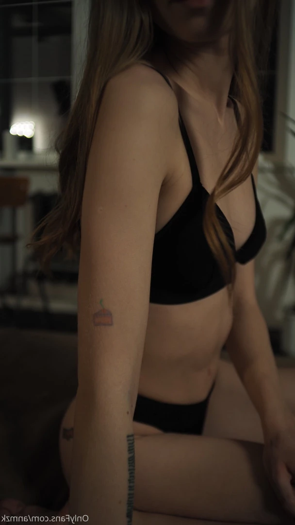 Anna [ anmzk ] Onlyfans leaked photo 9070304 on Hotleaks.tv