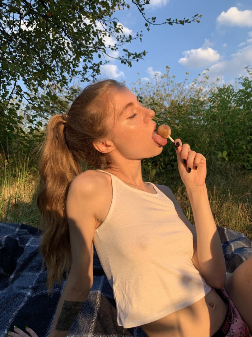 Anna [ anmzk ] Onlyfans leaked photo 9071555 on Hotleaks.tv