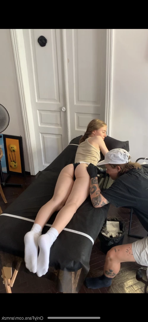 Anna [ anmzk ] Onlyfans leaked photo 9073405 on Hotleaks.tv