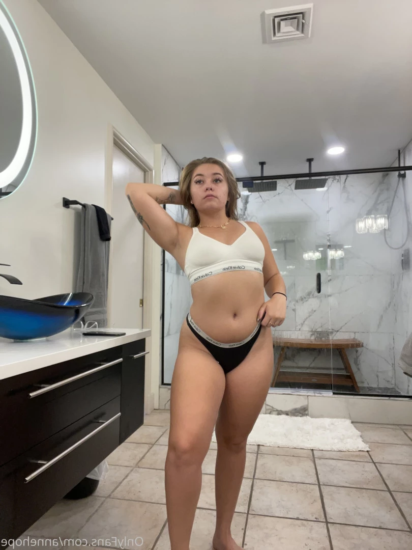 Annie [ annehope ] Onlyfans leaked photo 10367492 on Hotleaks.tv
