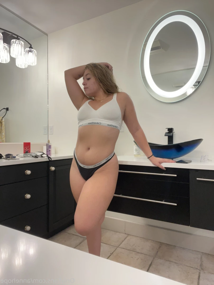 Annie [ annehope ] Onlyfans leaked photo 10369640 on Hotleaks.tv