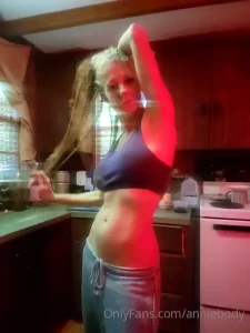 Annie Body [ anniebody ] Onlyfans leaked video 15170109 on Hotleaks.tv