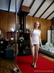 Annie Body [ anniebody ] Onlyfans leaked video 15214168 on Hotleaks.tv