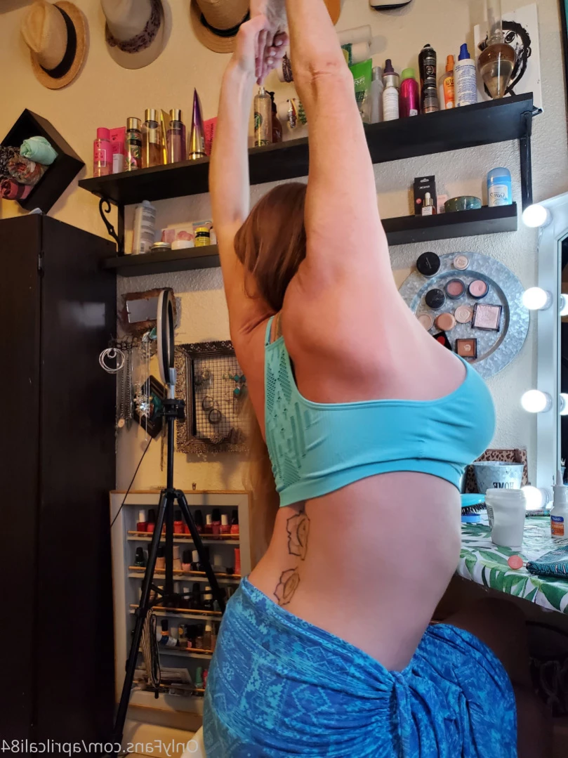aprilcali84 Onlyfans leaked photo 11018424 on Hotleaks.tv