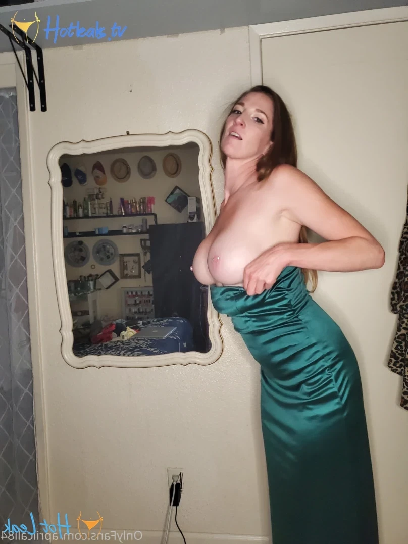 aprilcali84 Onlyfans leaked photo 11339171 on Hotleaks.tv