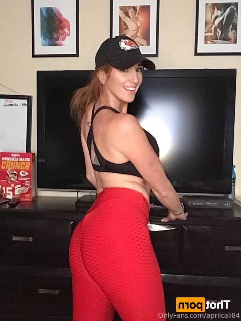 aprilcali84 Onlyfans leaked photo 12606932 on Hotleaks.tv