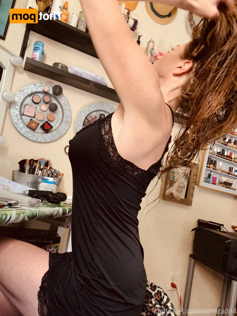 aprilcali84 Onlyfans leaked photo 13417020 on Hotleaks.tv