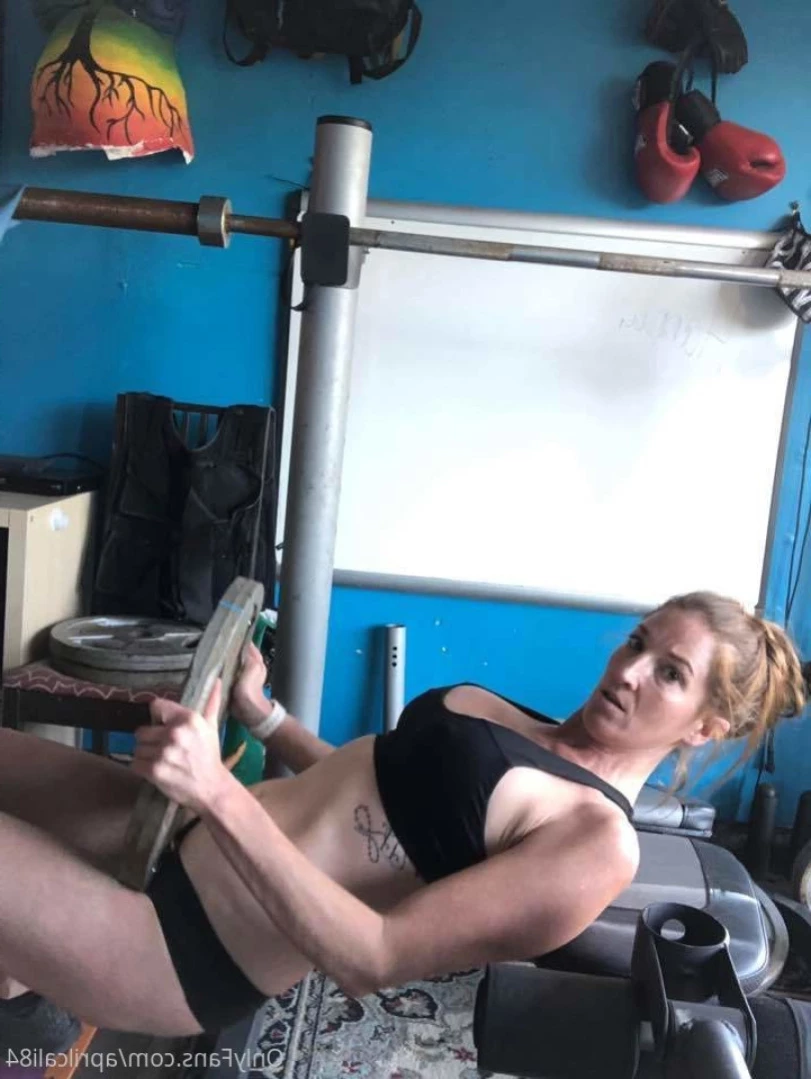 aprilcali84 Onlyfans leaked photo 13418013 on Hotleaks.tv