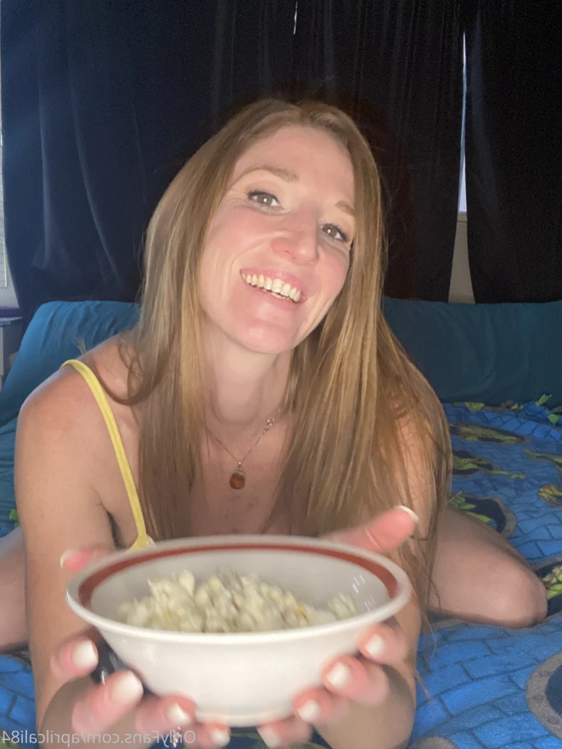 aprilcali84 Onlyfans leaked photo 13467644 on Hotleaks.tv