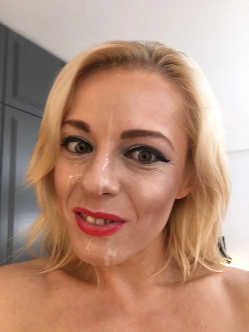 April Paisley OFFICIAL [ aprilpaisleyofficial ] Onlyfans leaked photo 8939280 on Hotleaks.tv