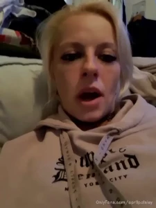 April Paisley OFFICIAL [ aprilpaisleyofficial ] Onlyfans leaked video 12808923 on Hotleaks.tv