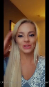 April Paisley OFFICIAL [ aprilpaisleyofficial ] Onlyfans leaked video 15152627 on Hotleaks.tv