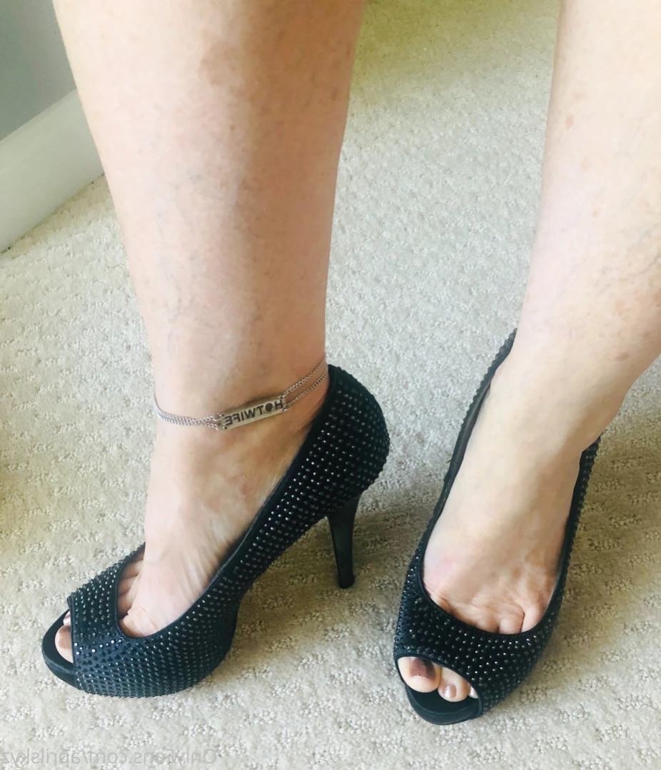 aprilskyz Onlyfans leaked photo 13065103 on Hotleaks.tv