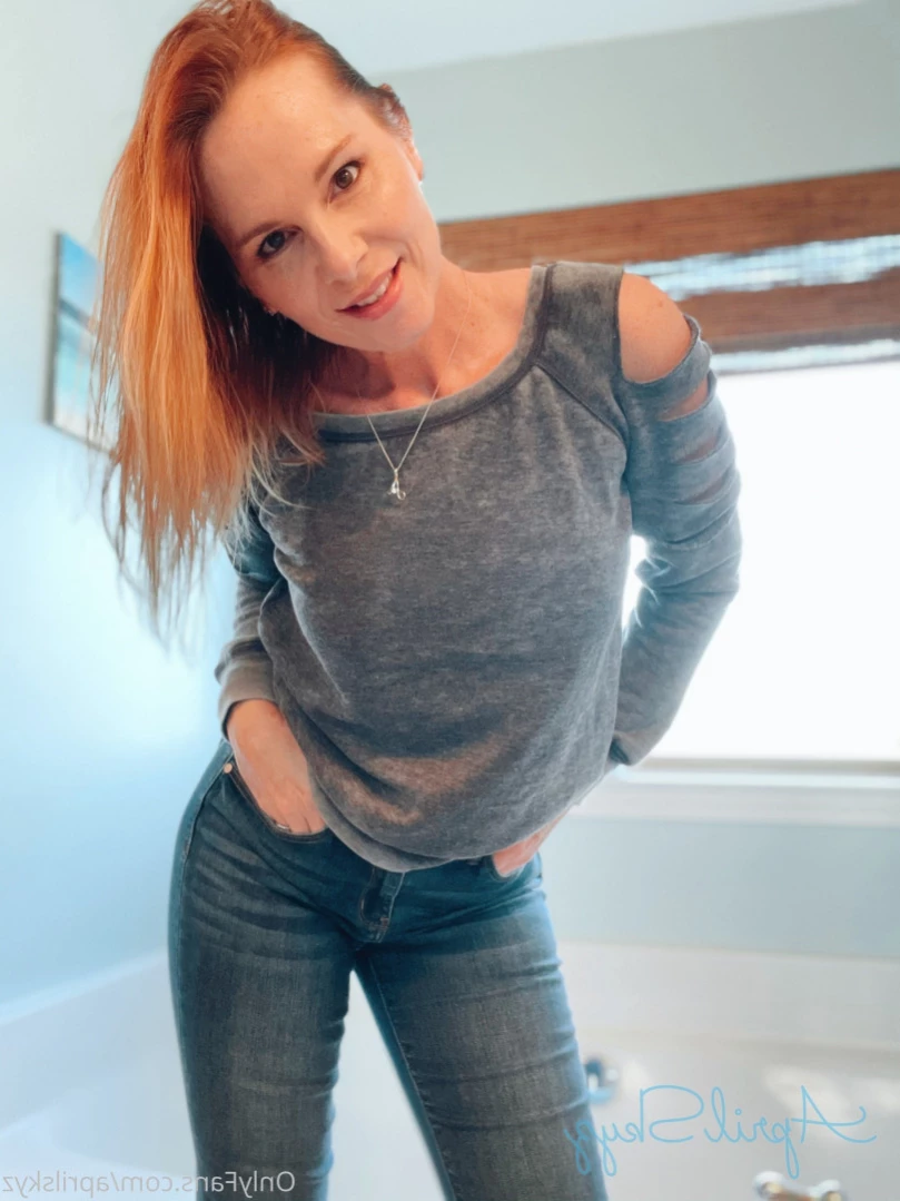 aprilskyz Onlyfans leaked photo 14961408 on Hotleaks.tv