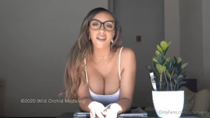 Ariana Gray [ arianagray ] Onlyfans leaked video 10500784 on Hotleaks.tv