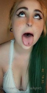 𝔅𝔞𝔟𝔶𝔤𝔦𝔯𝔩 | 𝔱𝔬𝔭 1.5% [ littlekittenn ] Onlyfans leaked video 2528840 on Hotleaks.tv