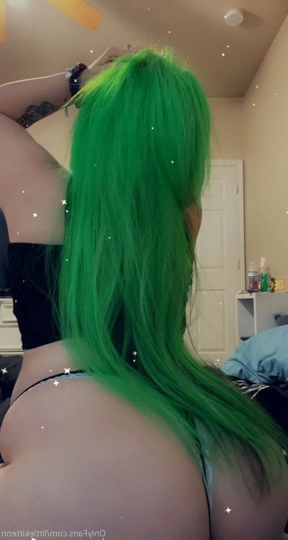 𝔅𝔞𝔟𝔶𝔤𝔦𝔯𝔩 | 𝔱𝔬𝔭 1.5% [ littlekittenn ] Onlyfans leaked photo 3987741 on Hotleaks.tv