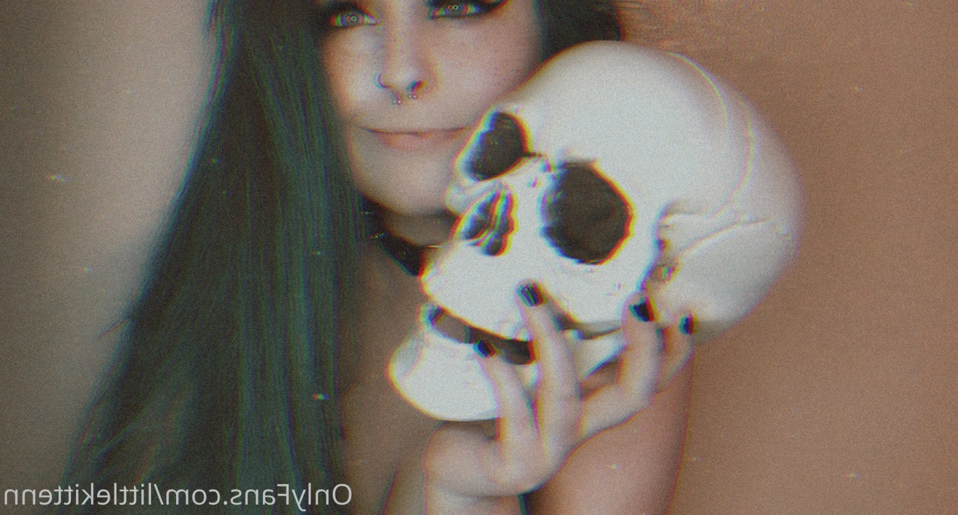 𝔅𝔞𝔟𝔶𝔤𝔦𝔯𝔩 | 𝔱𝔬𝔭 1.5% [ littlekittenn ] Onlyfans leaked photo 3989909 on Hotleaks.tv