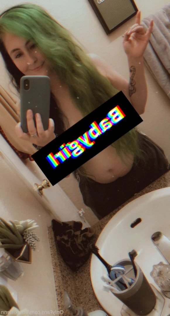 𝔅𝔞𝔟𝔶𝔤𝔦𝔯𝔩 | 𝔱𝔬𝔭 1.5% [ littlekittenn ] Onlyfans leaked photo 3996557 on Hotleaks.tv