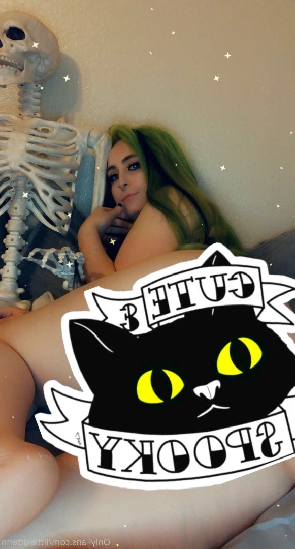 𝔅𝔞𝔟𝔶𝔤𝔦𝔯𝔩 | 𝔱𝔬𝔭 1.5% [ littlekittenn ] Onlyfans leaked photo 4011304 on Hotleaks.tv