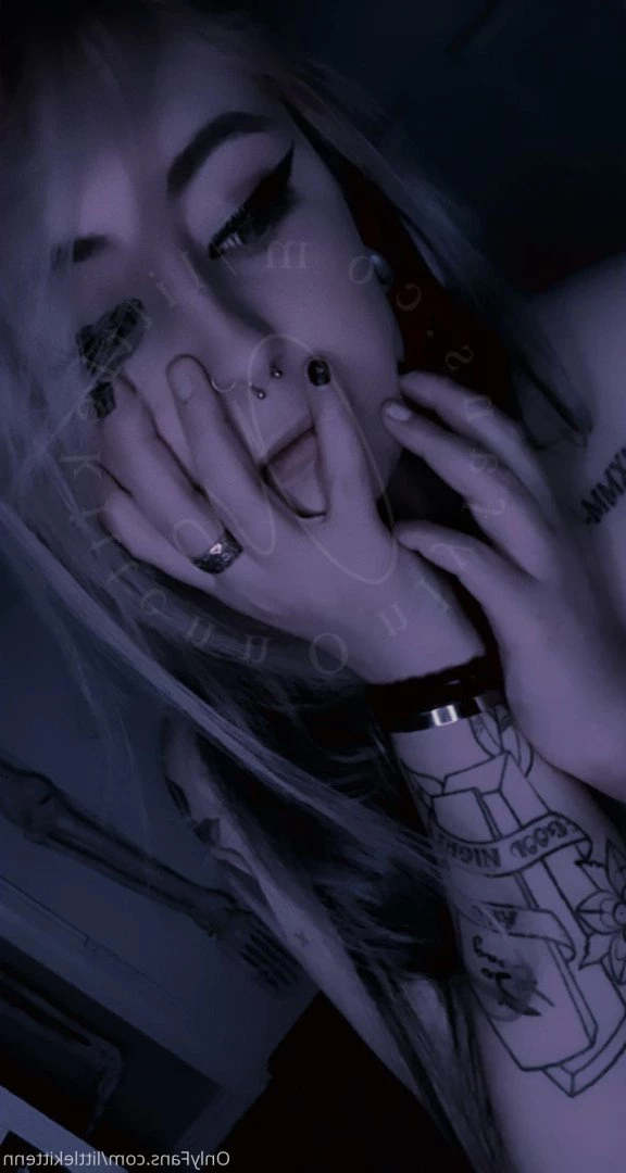 𝔅𝔞𝔟𝔶𝔤𝔦𝔯𝔩 | 𝔱𝔬𝔭 1.5% [ littlekittenn ] Onlyfans leaked photo 4031460 on Hotleaks.tv