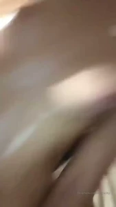 10499952