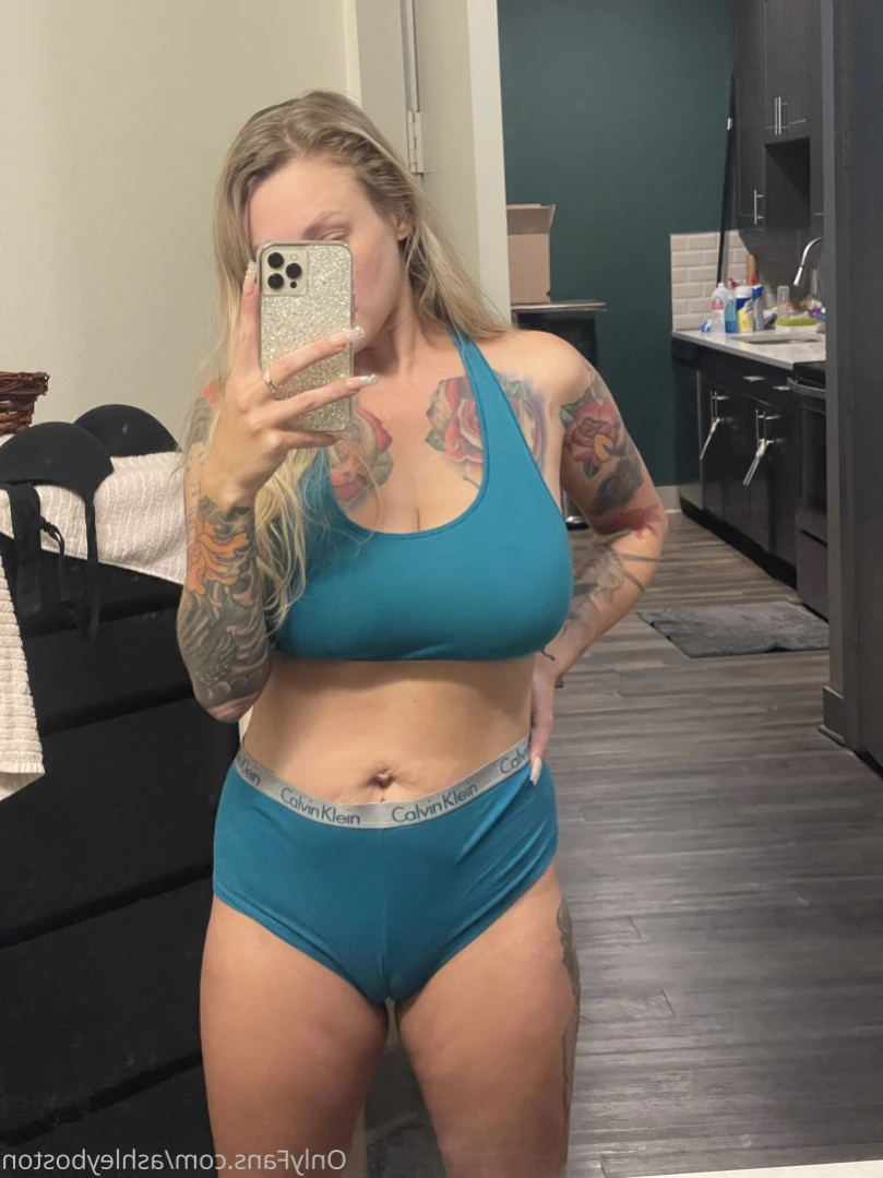 Ashley B [ ashleyboston ] Onlyfans leaked photo 14392392 on Hotleaks.tv