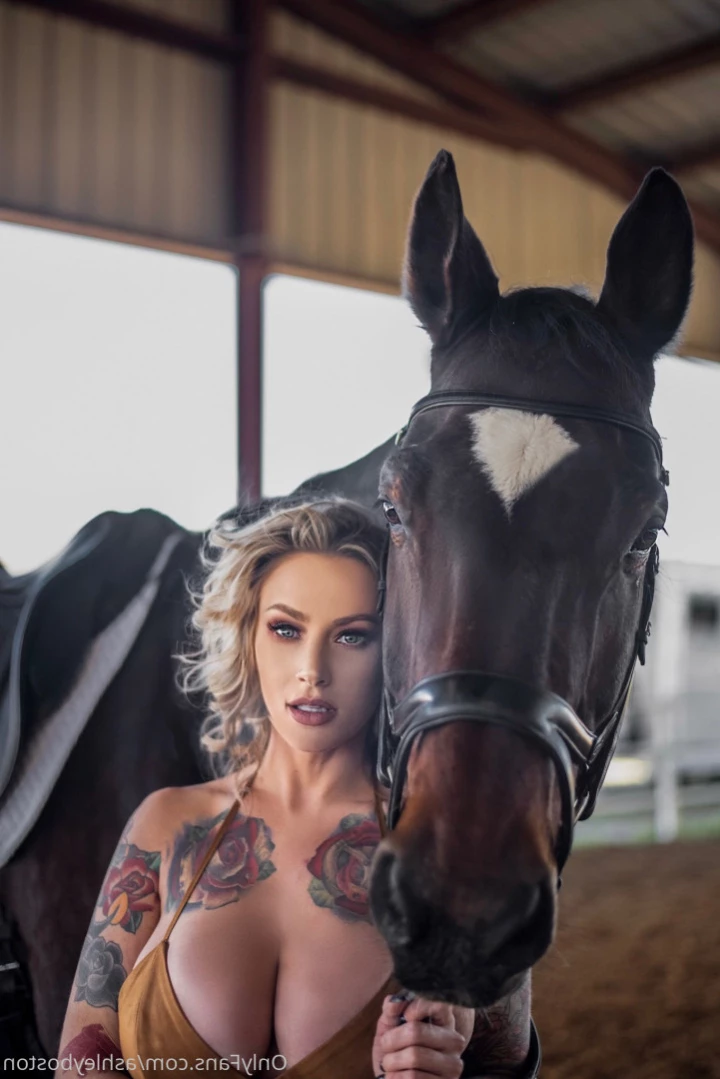 Ashley B [ ashleyboston ] Onlyfans leaked photo 15456260 on Hotleaks.tv