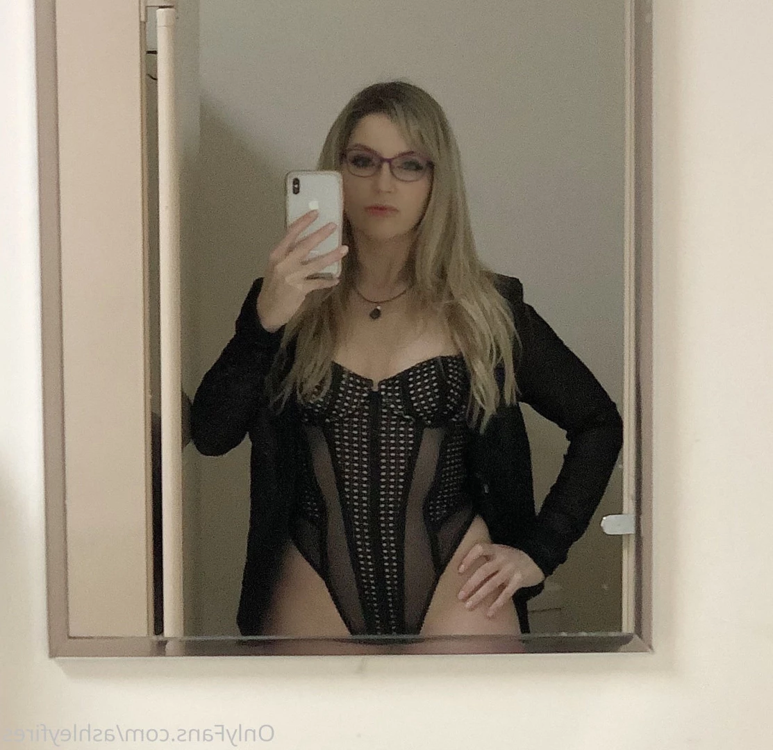 Ashley Fires [ ashleyfires ] Onlyfans leaked photo 8952710 on Hotleaks.tv