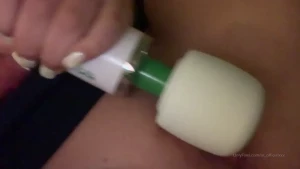 10498854