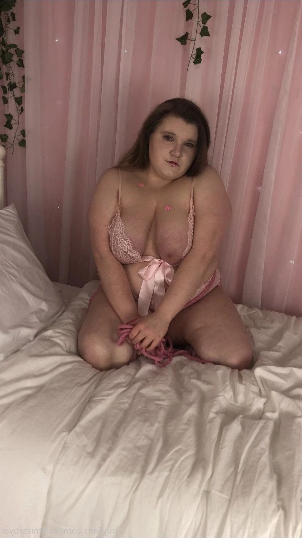 [ littlemissroyal ] Onlyfans leaked photo 4637366 on Hotleaks.tv