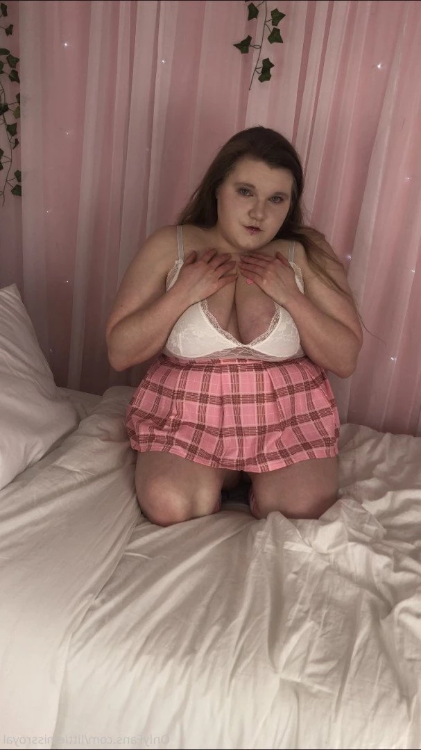 [ littlemissroyal ] Onlyfans leaked photo 4646095 on Hotleaks.tv