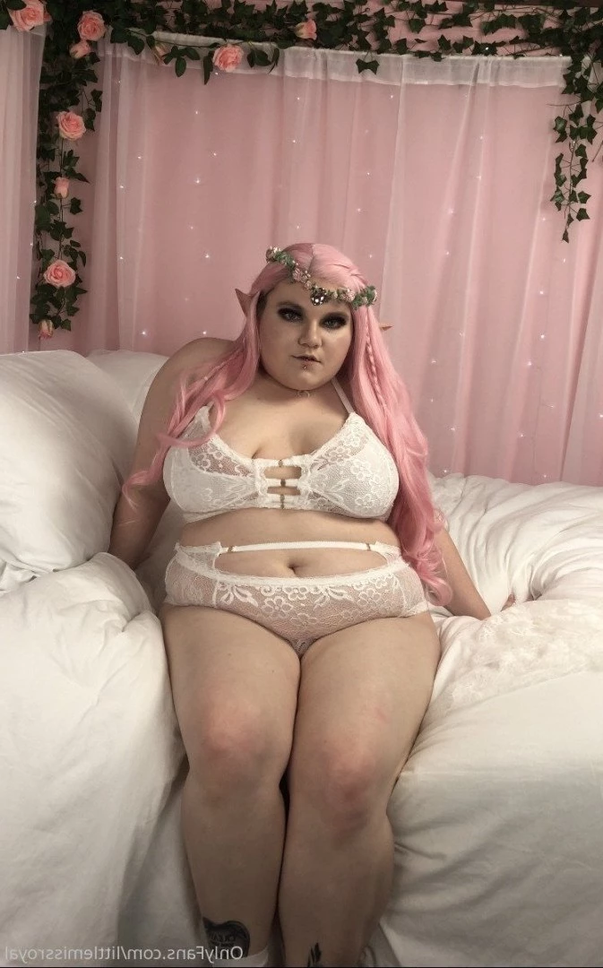  [ littlemissroyal ] Onlyfans leaked photo 4646841 on Hotleaks.tv