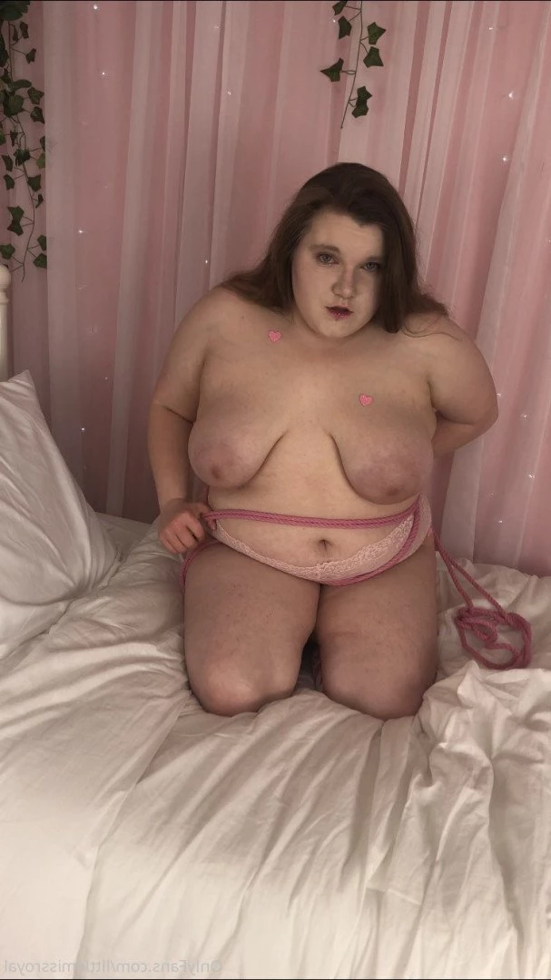  [ littlemissroyal ] Onlyfans leaked photo 4650197 on Hotleaks.tv