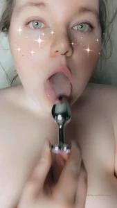 4687269
