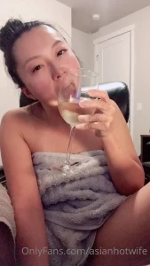 Monique Mae 🌺 Asianhotwife [ asianhotwife ] Onlyfans leaked video 10496894 on Hotleaks.tv