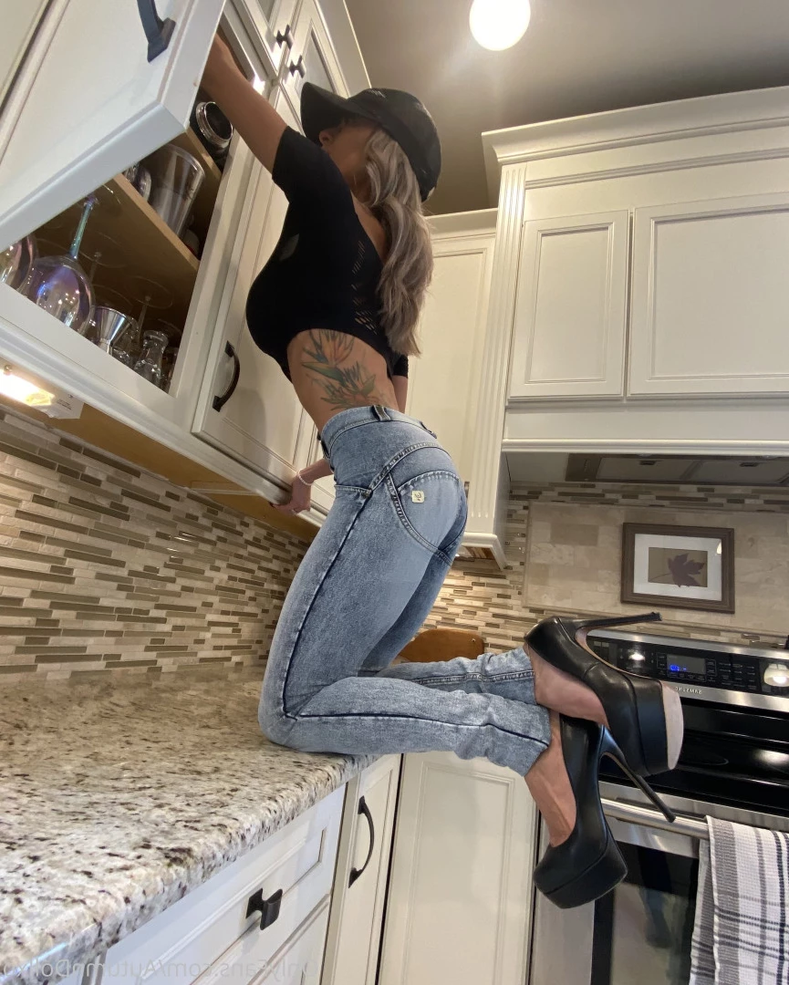 AutumnDoll_xo • Top OnlyFans Creator [ autumndoll_xo ] Onlyfans leaked photo 10161222 on Hotleaks.tv