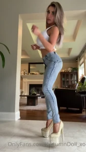 AutumnDoll_xo • Top OnlyFans Creator [ autumndoll_xo ] Onlyfans leaked video 10494940 on Hotleaks.tv