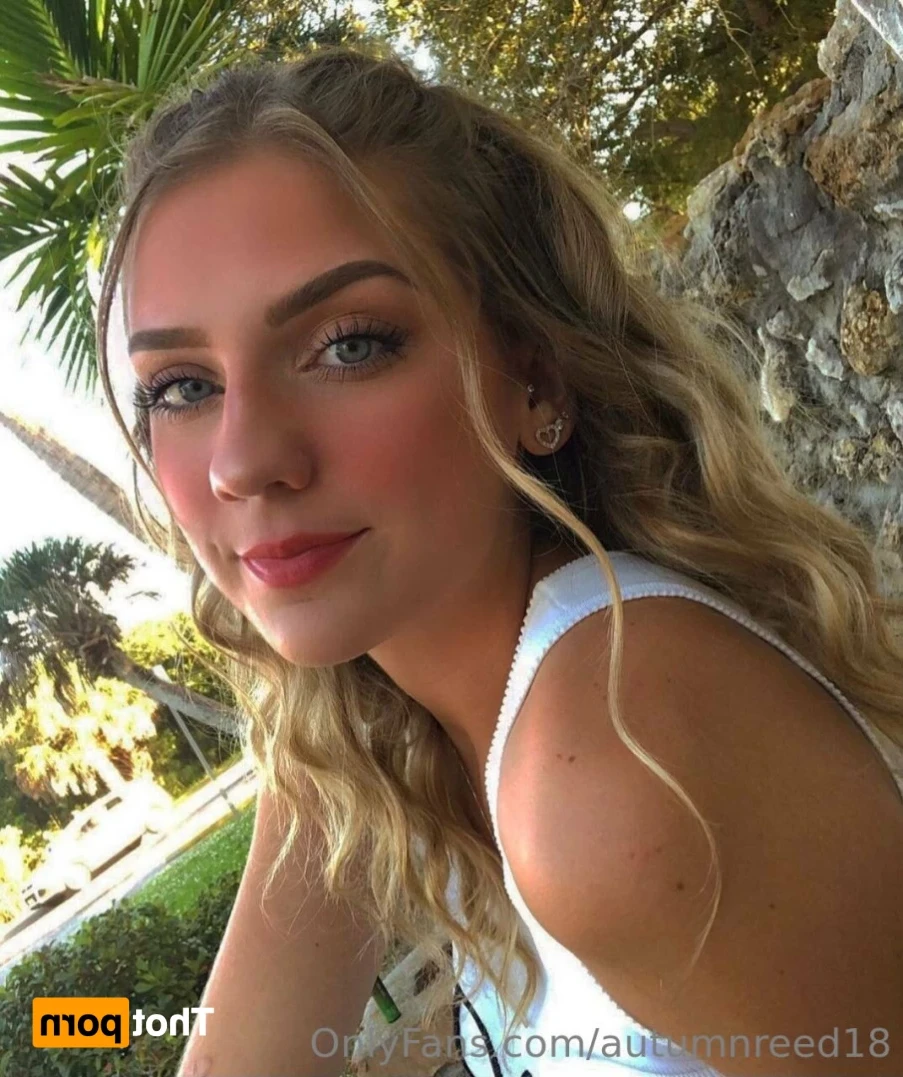 Autumn 🌺 [ autumnreed18 ] Onlyfans leaked photo 15444082 on Hotleaks.tv