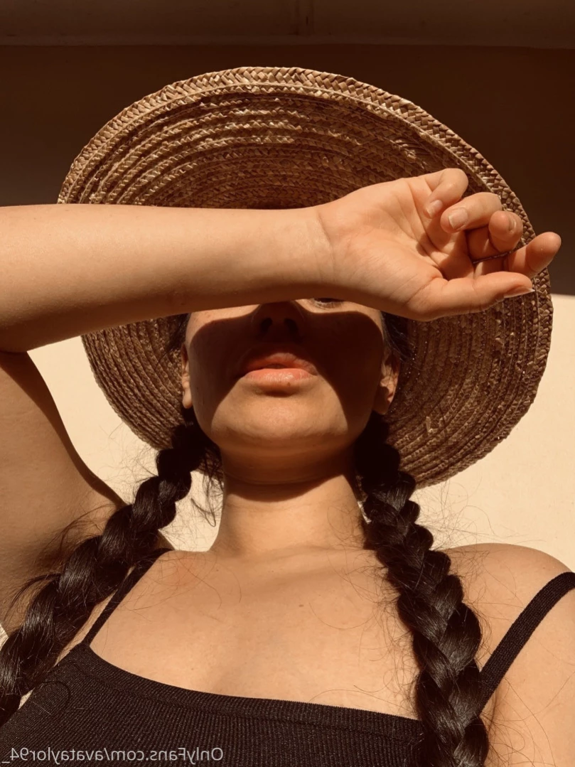 ፠A፠v፠a፠ [ avataylor94_ ] Onlyfans leaked photo 14017754 on Hotleaks.tv