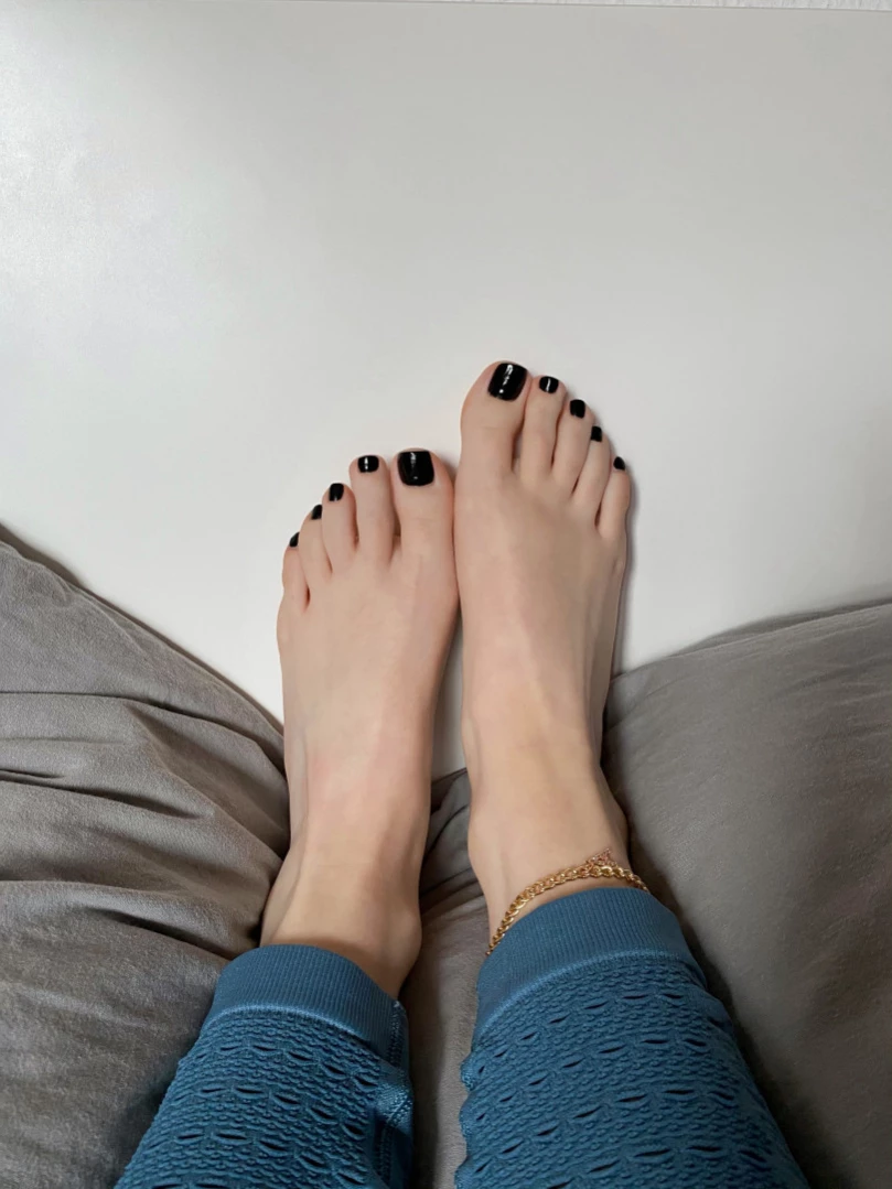 averyysfeet Onlyfans leaked photo 11472014 on Hotleaks.tv