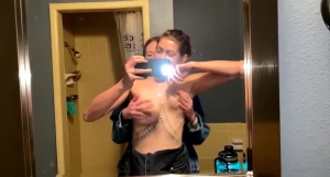 10493435