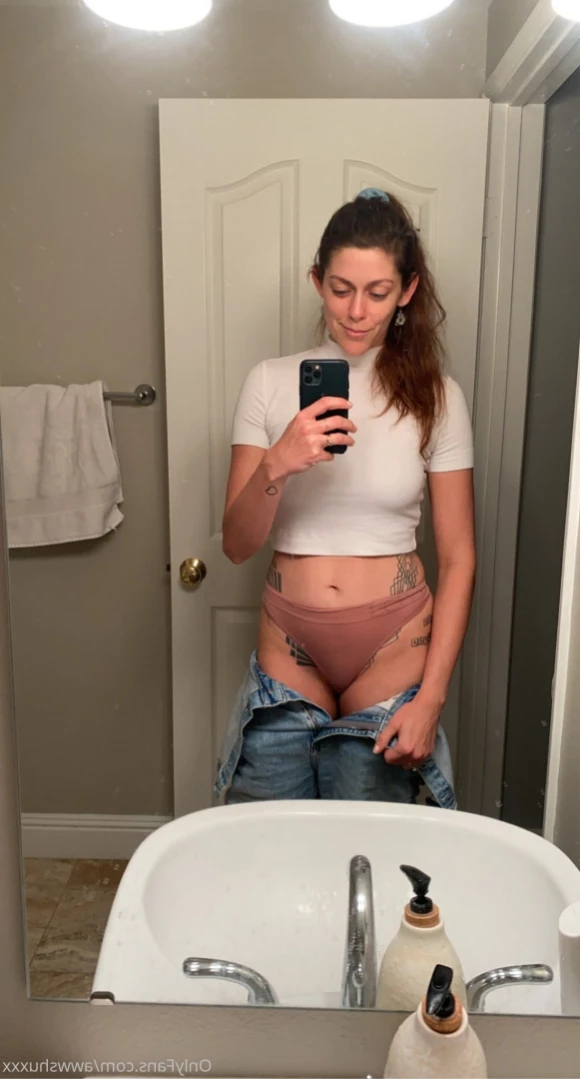 Aww Shuxxx [ awwshuxxx ] Onlyfans leaked photo 13008064 on Hotleaks.tv