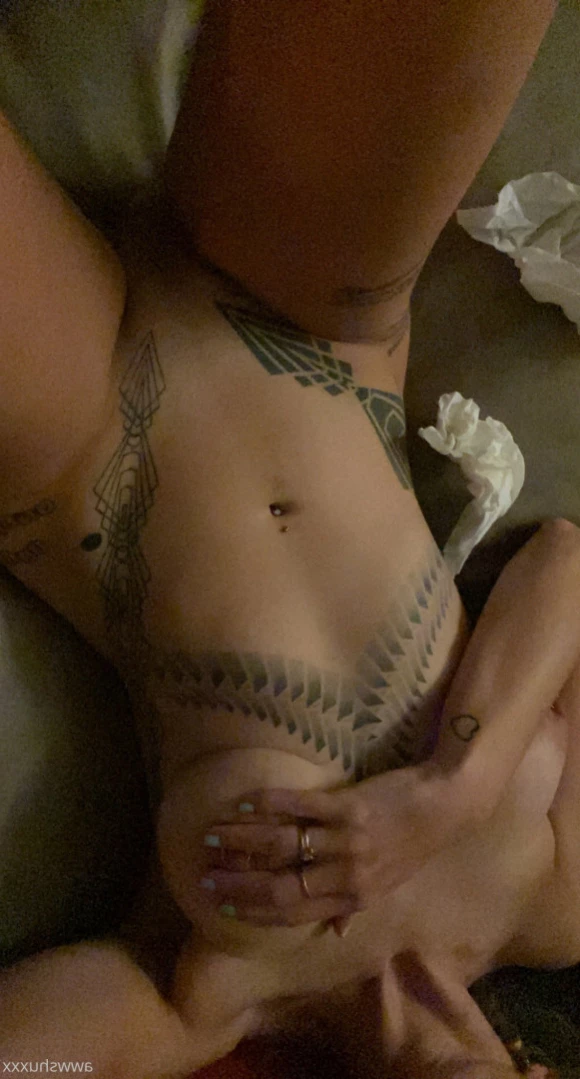 Aww Shuxxx [ awwshuxxx ] Onlyfans leaked photo 15857638 on Hotleaks.tv