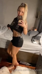 10492643