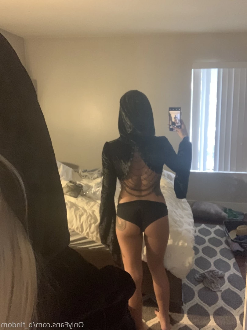 Sorceress Bebe [ b_findom ] Onlyfans leaked photo 15522526 on Hotleaks.tv