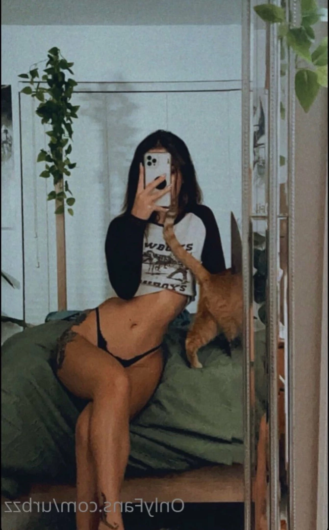 Bella [ babybellllzzzz ] Onlyfans leaked photo 13030207 on Hotleaks.tv