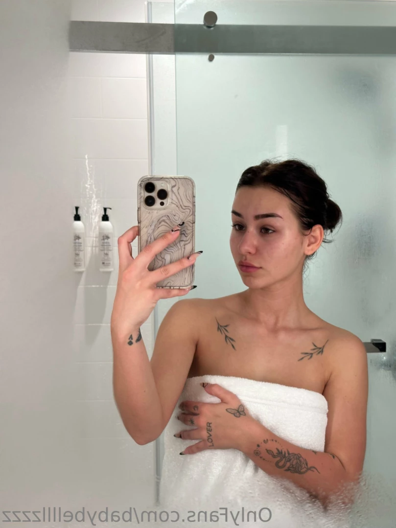 Bella [ babybellllzzzz ] Onlyfans leaked photo 13576735 on Hotleaks.tv