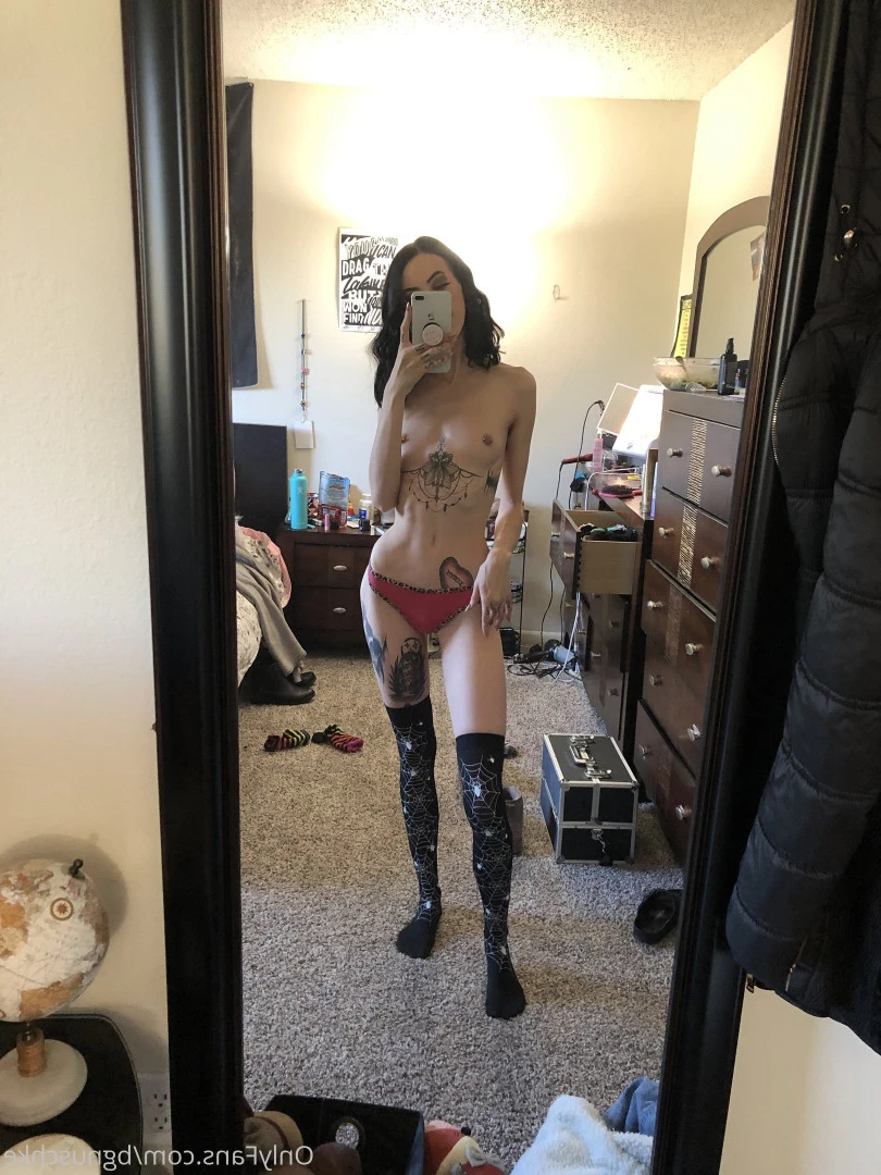 babygirlbrooklyn [ babygirlbrklyn ] Onlyfans leaked photo 10269514 on Hotleaks.tv
