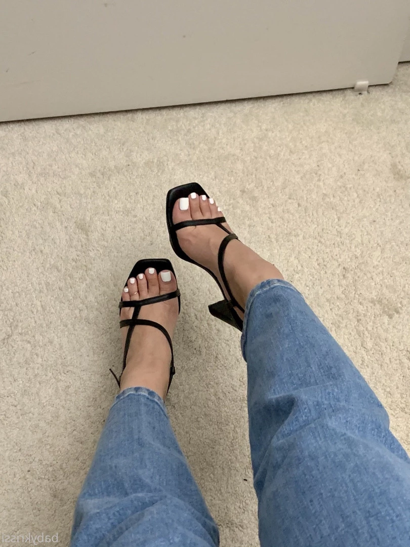 K. [ babykrissi ] Onlyfans leaked photo 9132273 on Hotleaks.tv